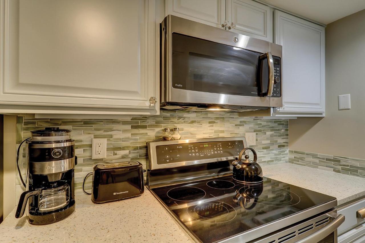 Luxury Updated New Kitchen New Floors, New Tvs, Bikes & Beach Gear Included Hilton Head Island Exterior photo