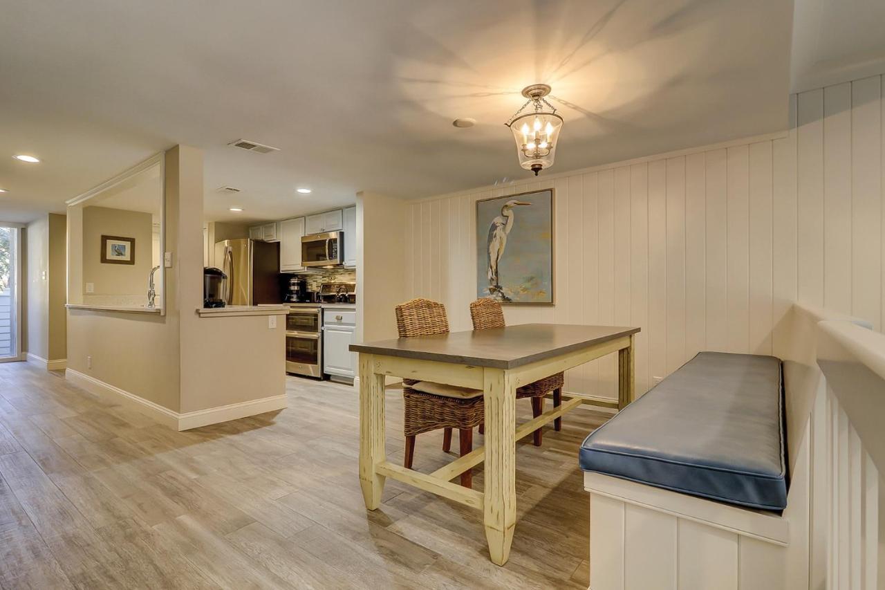 Luxury Updated New Kitchen New Floors, New Tvs, Bikes & Beach Gear Included Hilton Head Island Exterior photo