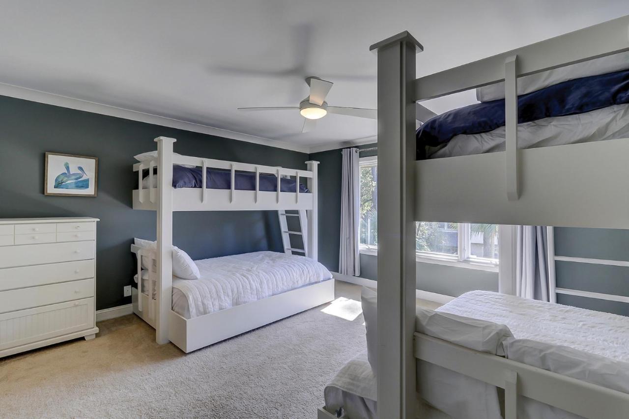 Luxury Updated New Kitchen New Floors, New Tvs, Bikes & Beach Gear Included Hilton Head Island Exterior photo