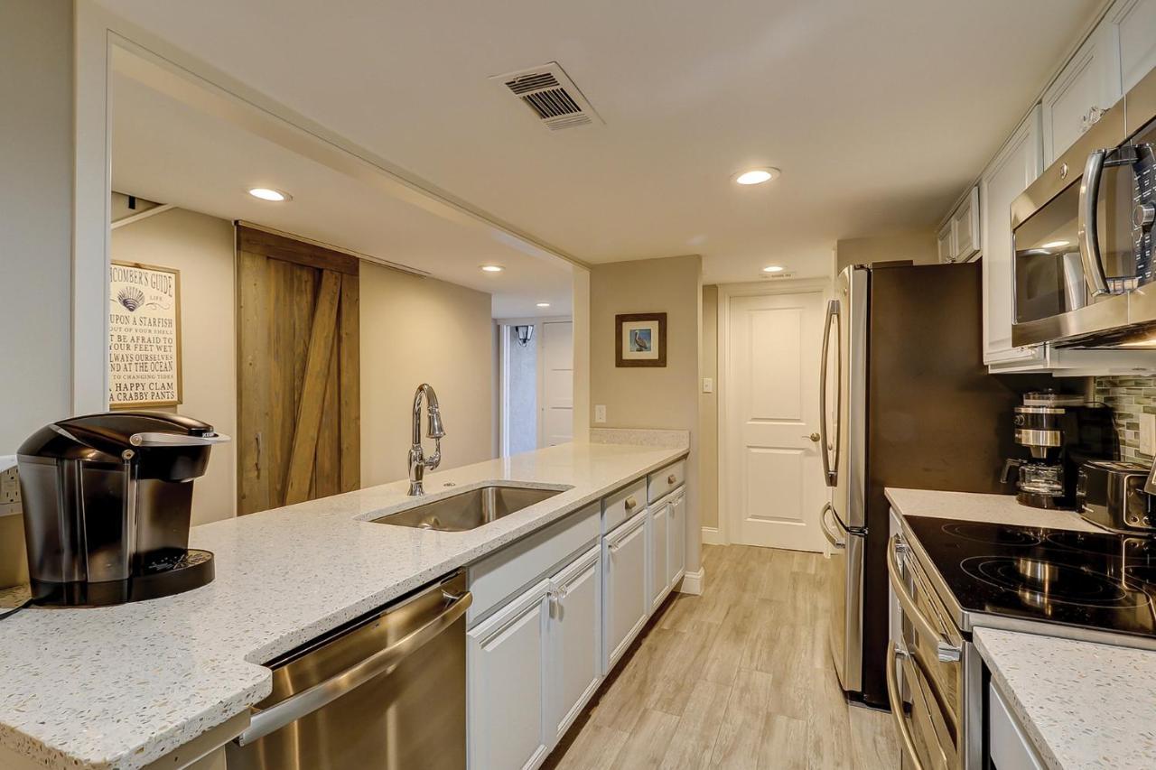 Luxury Updated New Kitchen New Floors, New Tvs, Bikes & Beach Gear Included Hilton Head Island Exterior photo
